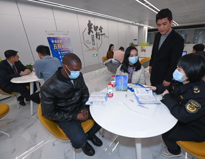 化肥生產(chǎn)運(yùn)輸忙 浙江企業(yè)全力服務(wù)春耕保供